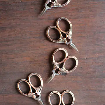 Mini Embroidery Scissors and Keeper
