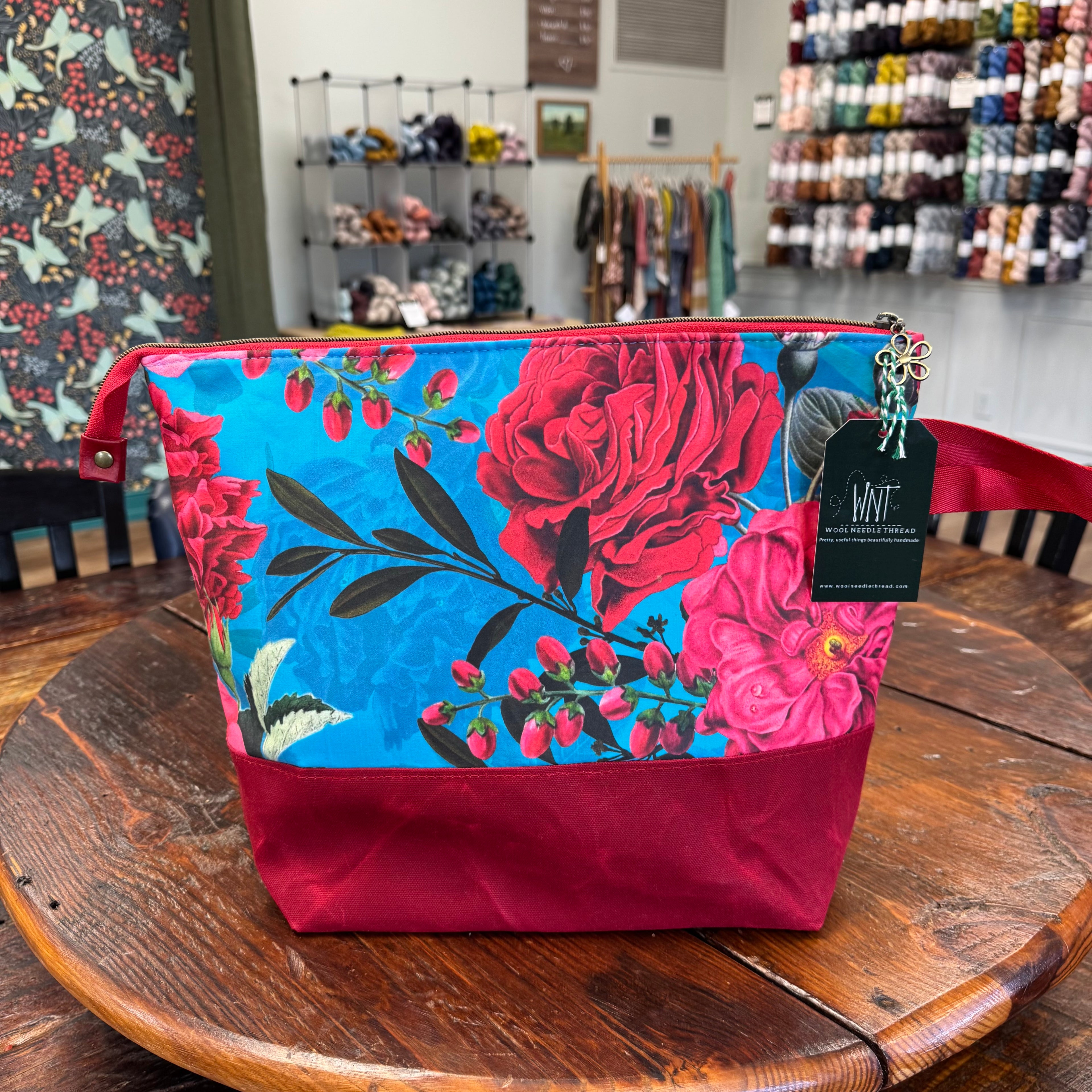 Wool Needle Thread XL Zipper Bag