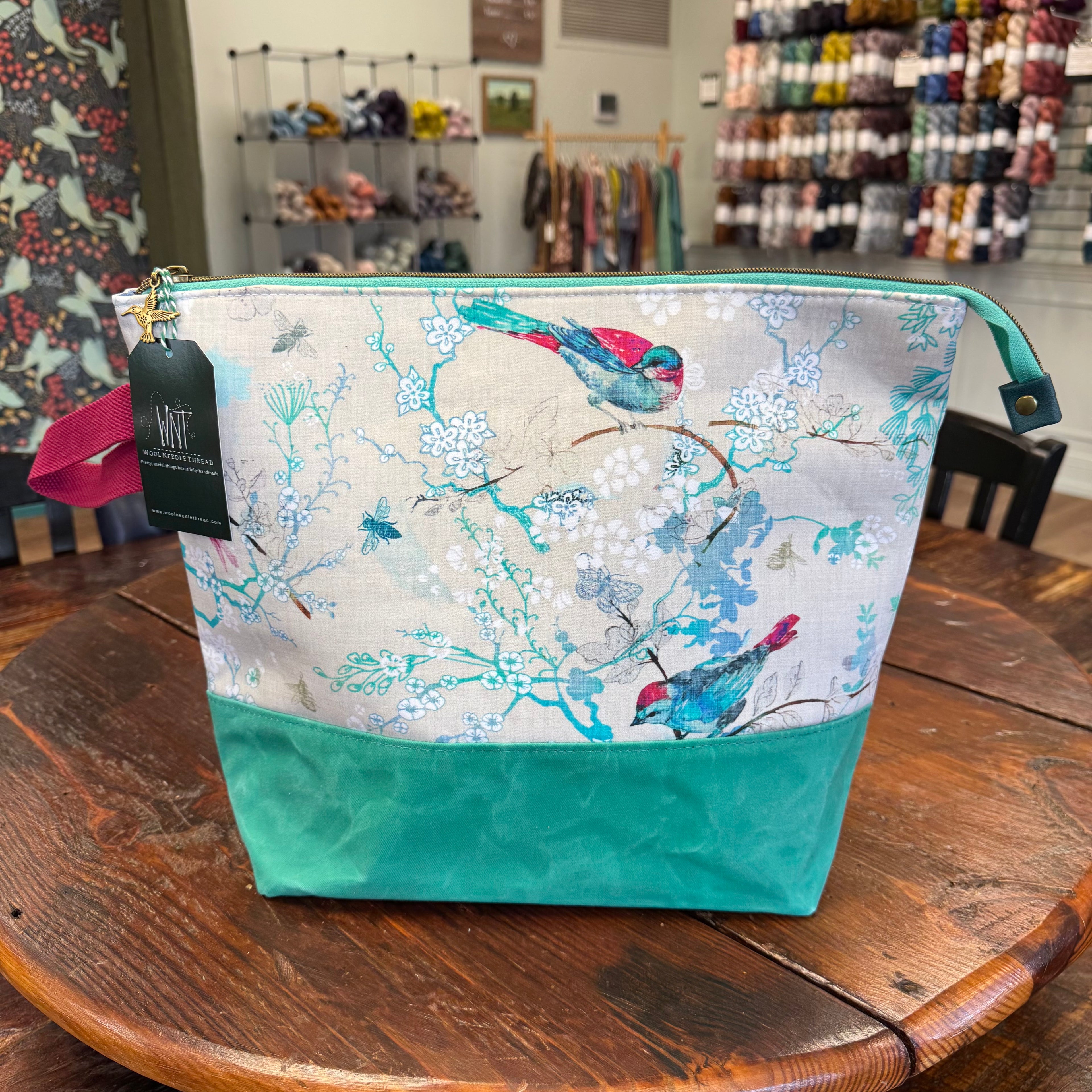 Wool Needle Thread XL Zipper Bag