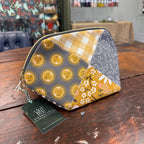 Wool Needle Thread Dumpling Pouch