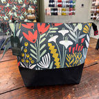 Wool Needle Thread XL Zipper Bag