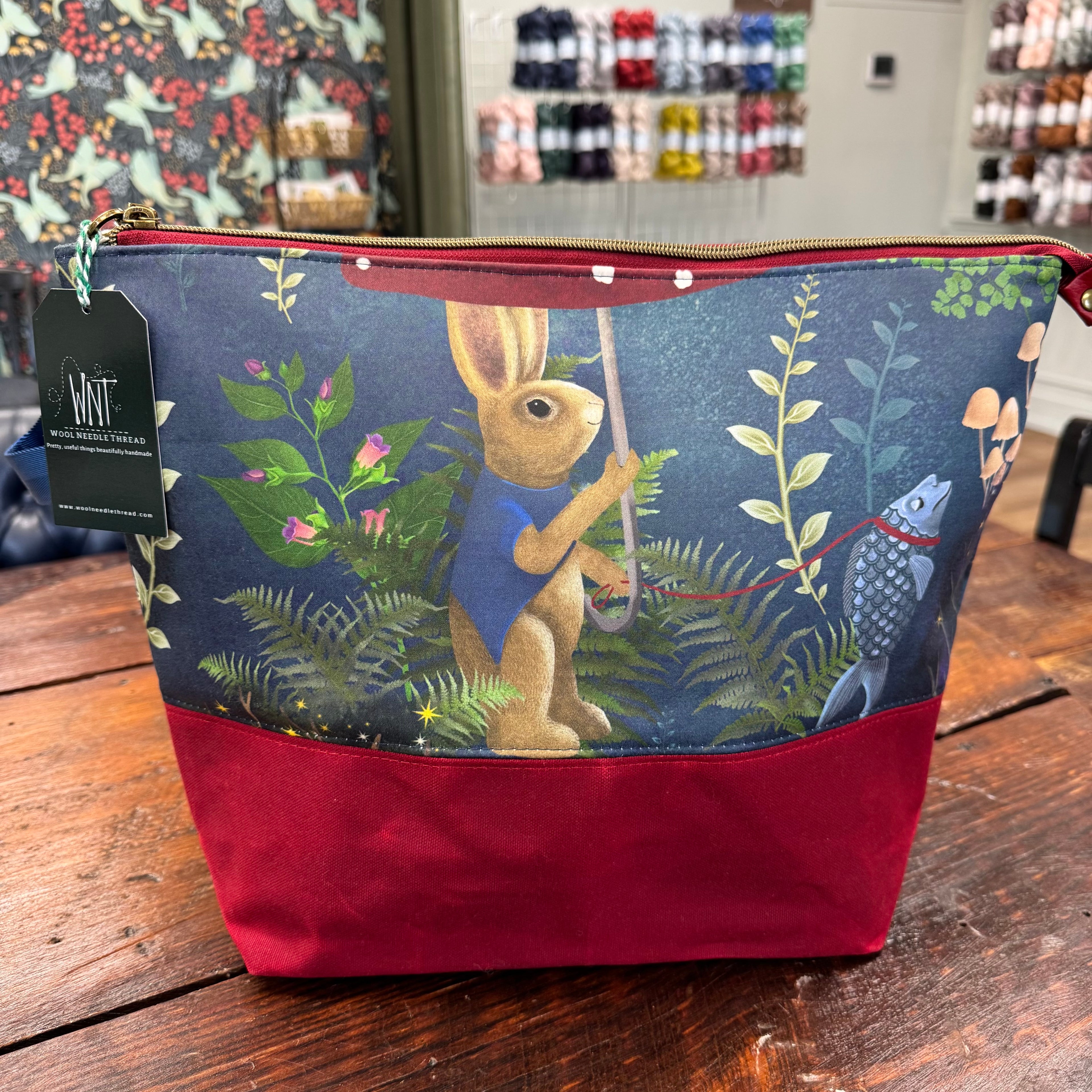 Wool Needle Thread XL Zipper Bag