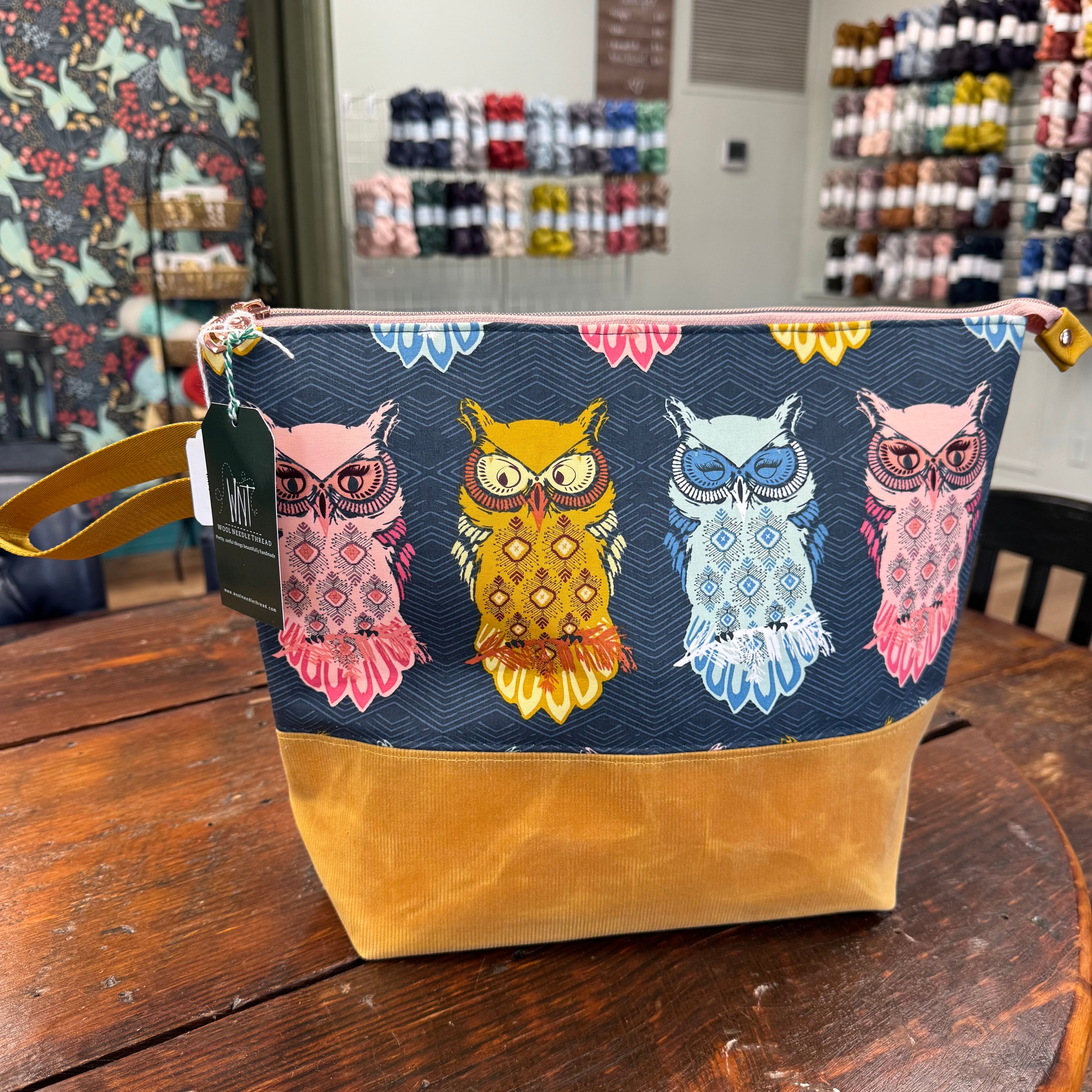Wool Needle Thread XL Zipper Bag