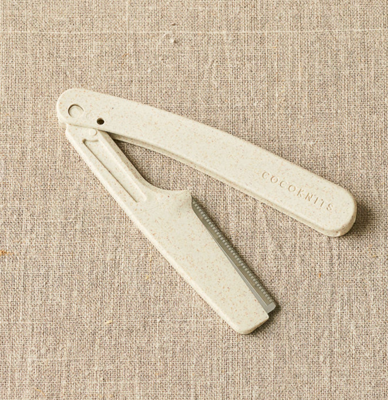 Cocoknits Fuzz Off Comb