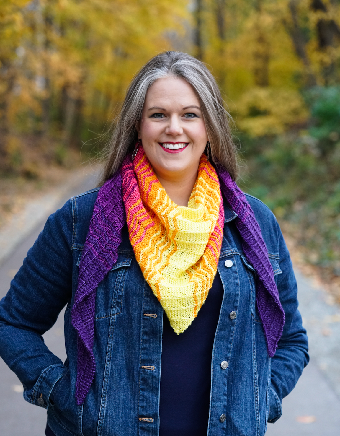 Virtual Class:  Design Your Own Multi Colored Shawl with Guest Teacher, Lisa Ross AKA Paper Daisy