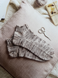 Toe Up Socks Workshop with Angela