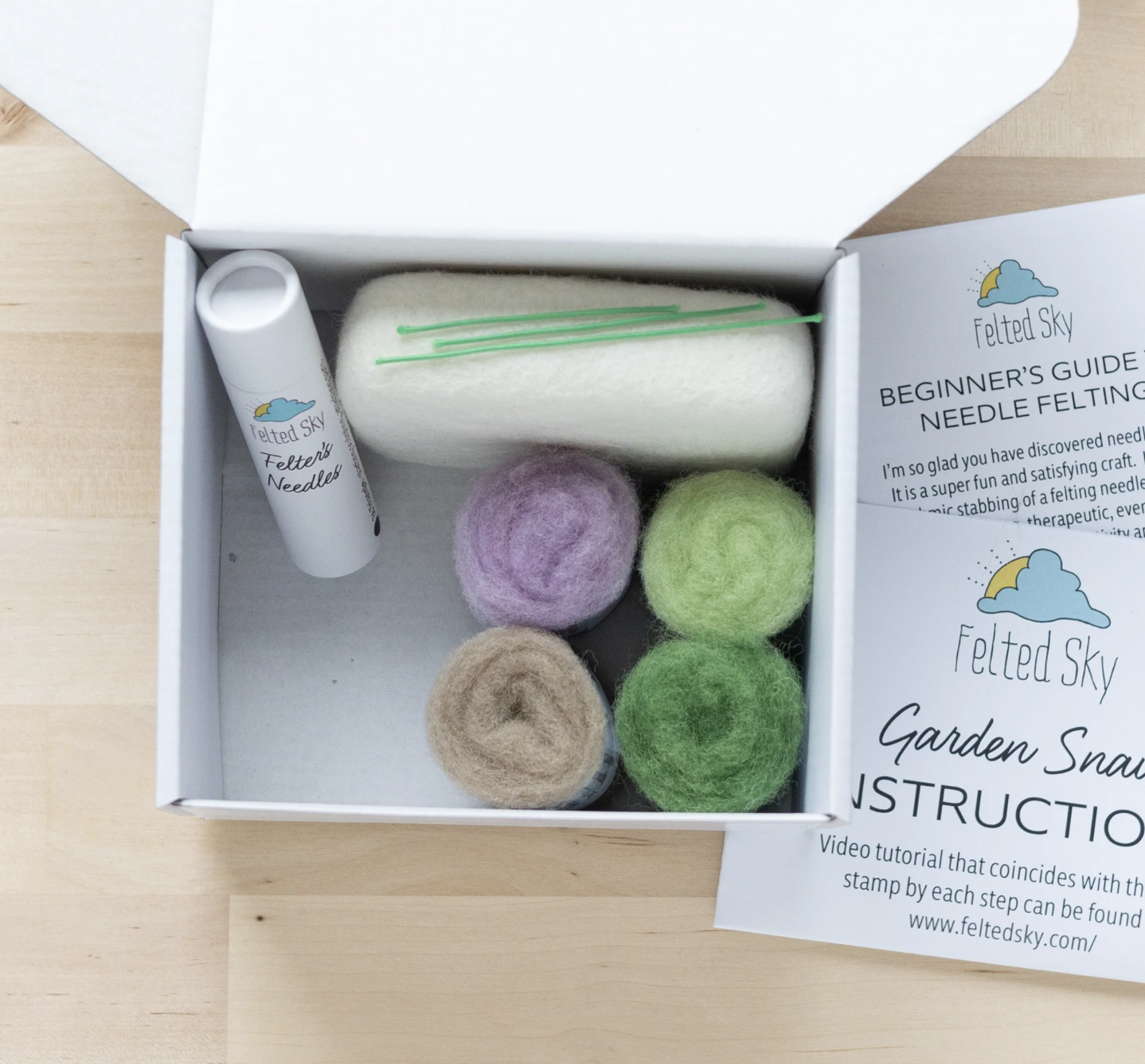 Felted Sky Garden Snail Mini Needle Felting Kit