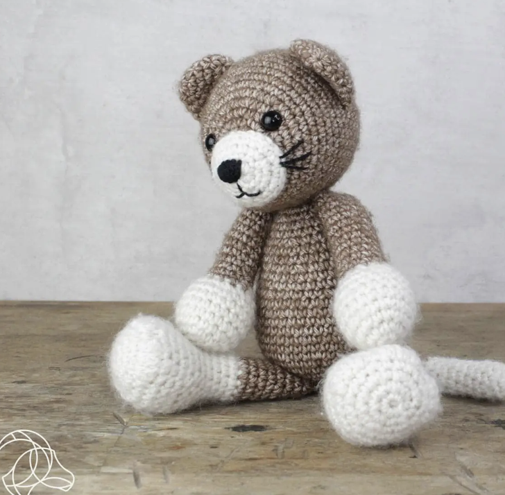 Hardicraft USA Crochet Kit