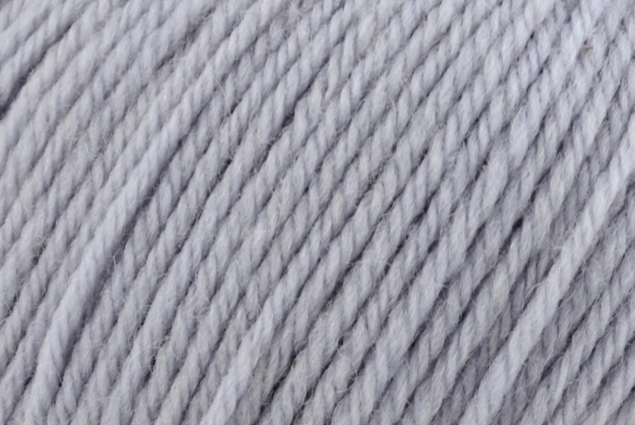 Universal Yarn Deluxe Worsted Superwash