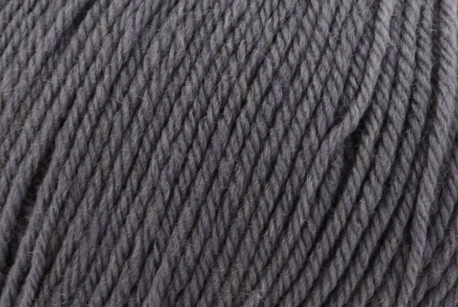 Universal Yarn Deluxe Worsted Superwash