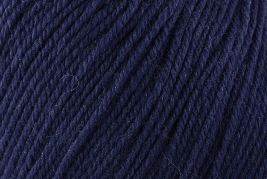 Universal Yarn Deluxe Worsted Superwash