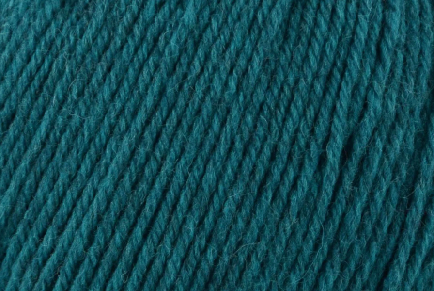 Universal Yarn Deluxe Worsted Superwash