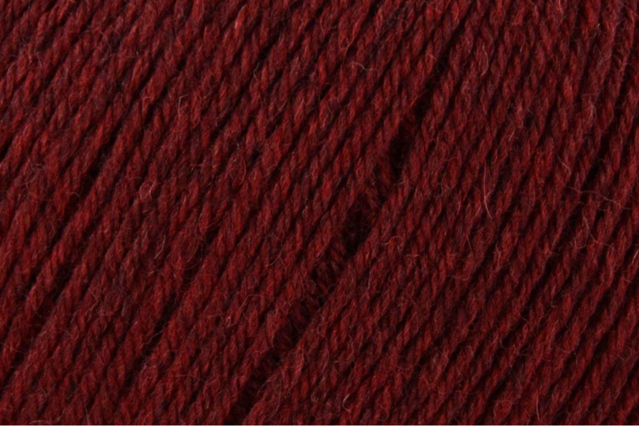 Universal Yarn Deluxe Worsted Superwash