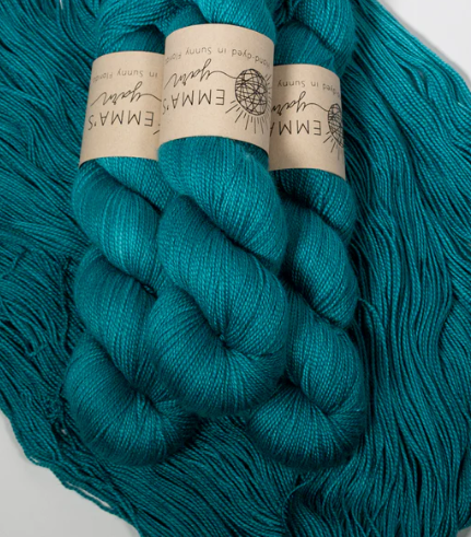 Emma's Yarn Hella Hanks